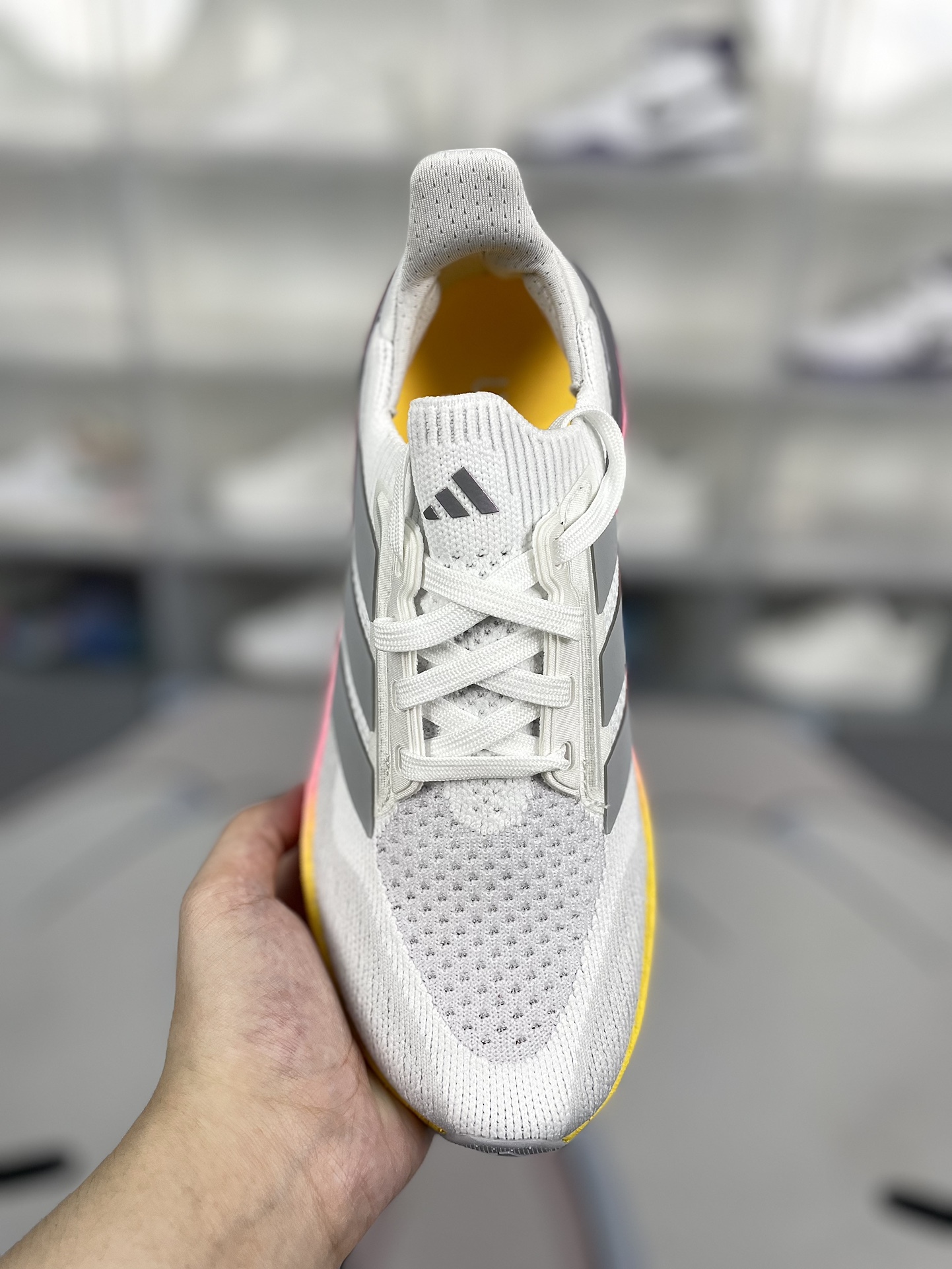 Ultraboost 5X 210 (31)