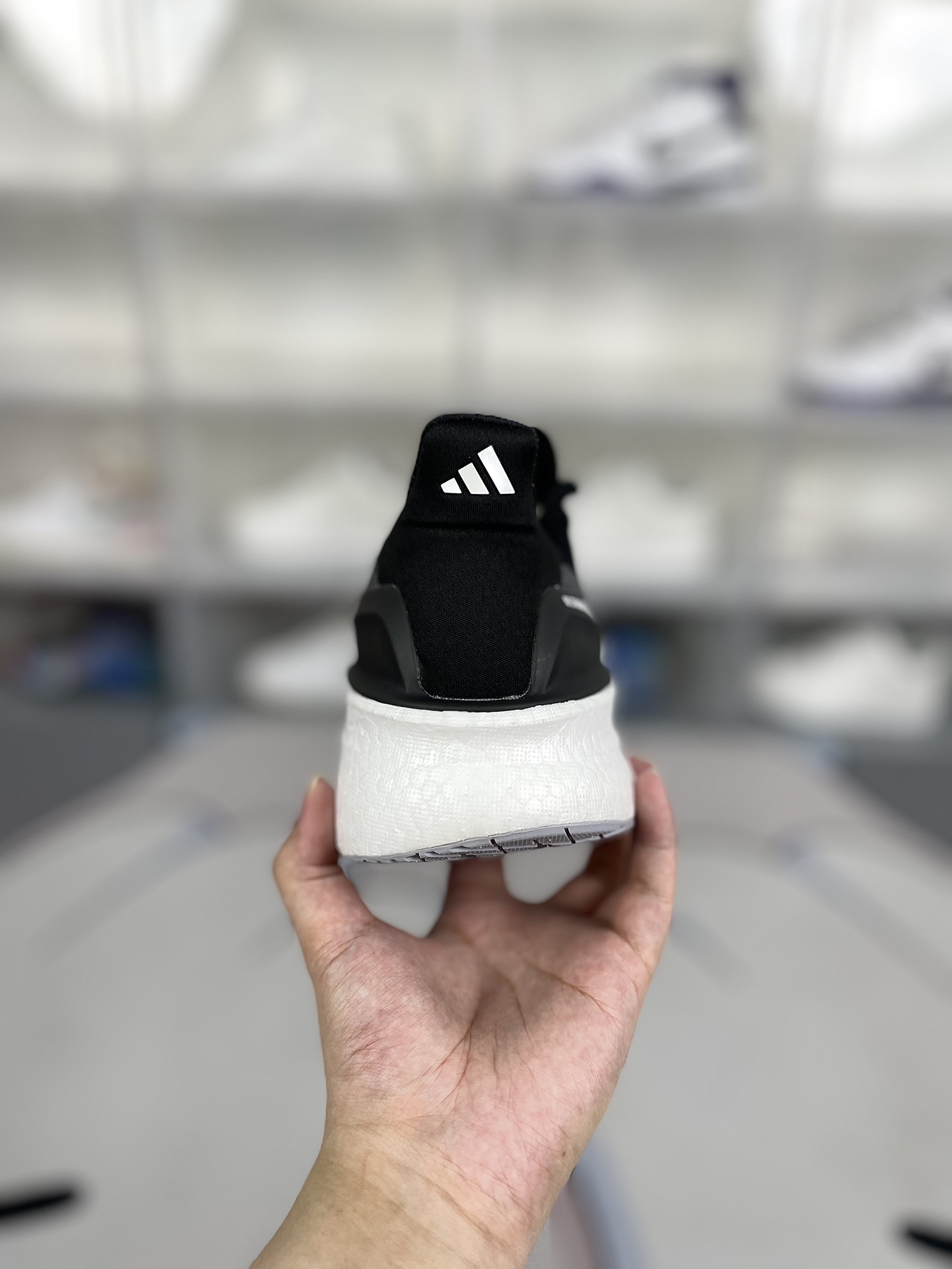 Ultraboost 5X 210 (41)