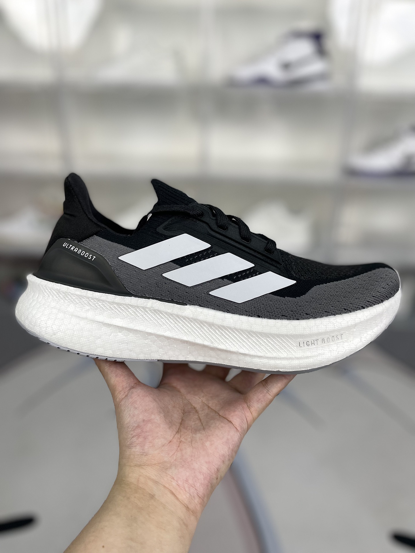 Ultraboost 5X 210 (37)