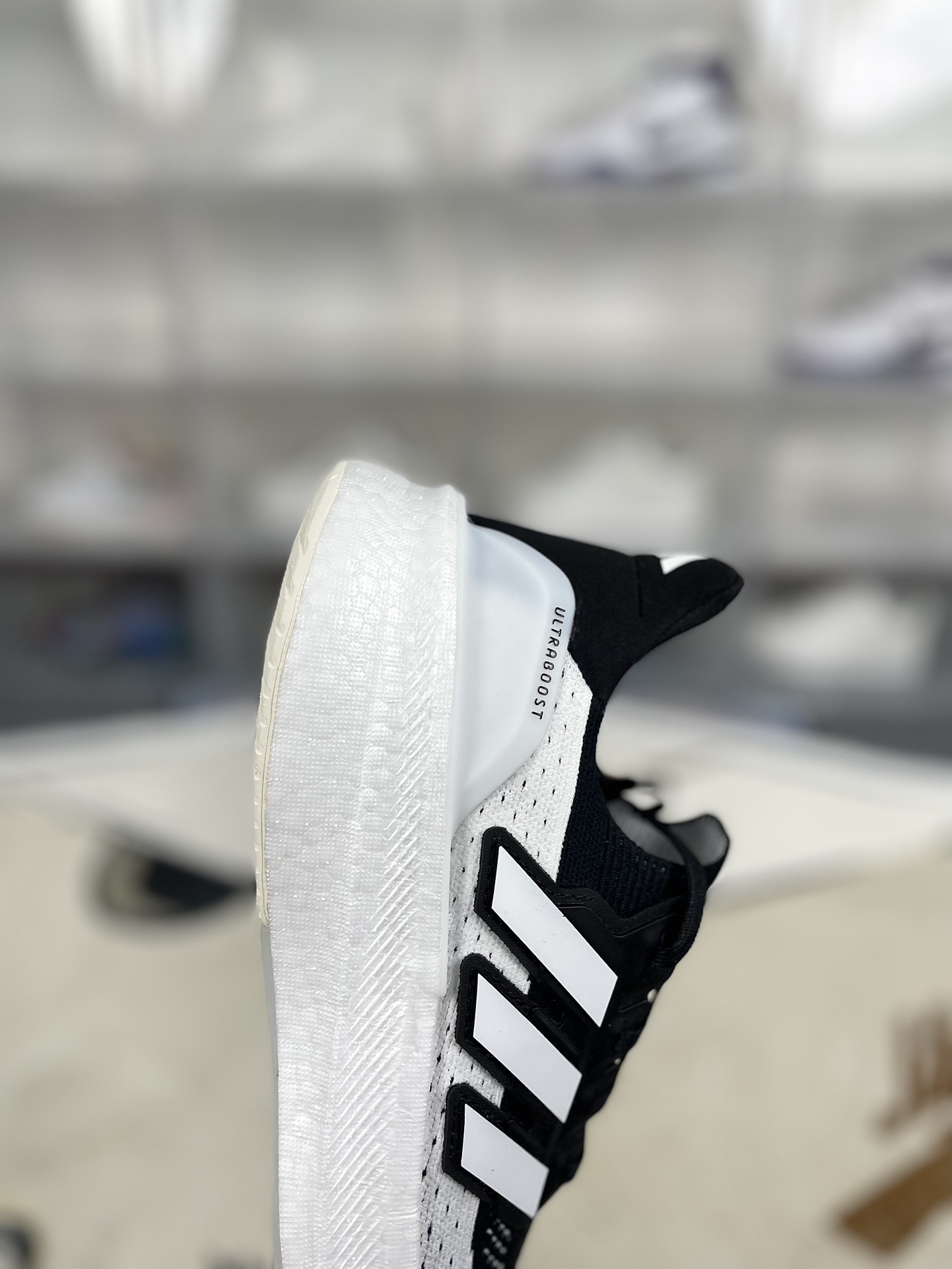Ultraboost 5X 210 (90)
