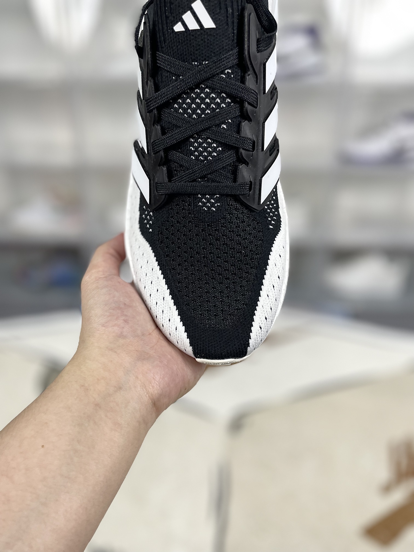 Ultraboost 5X 210 (97)