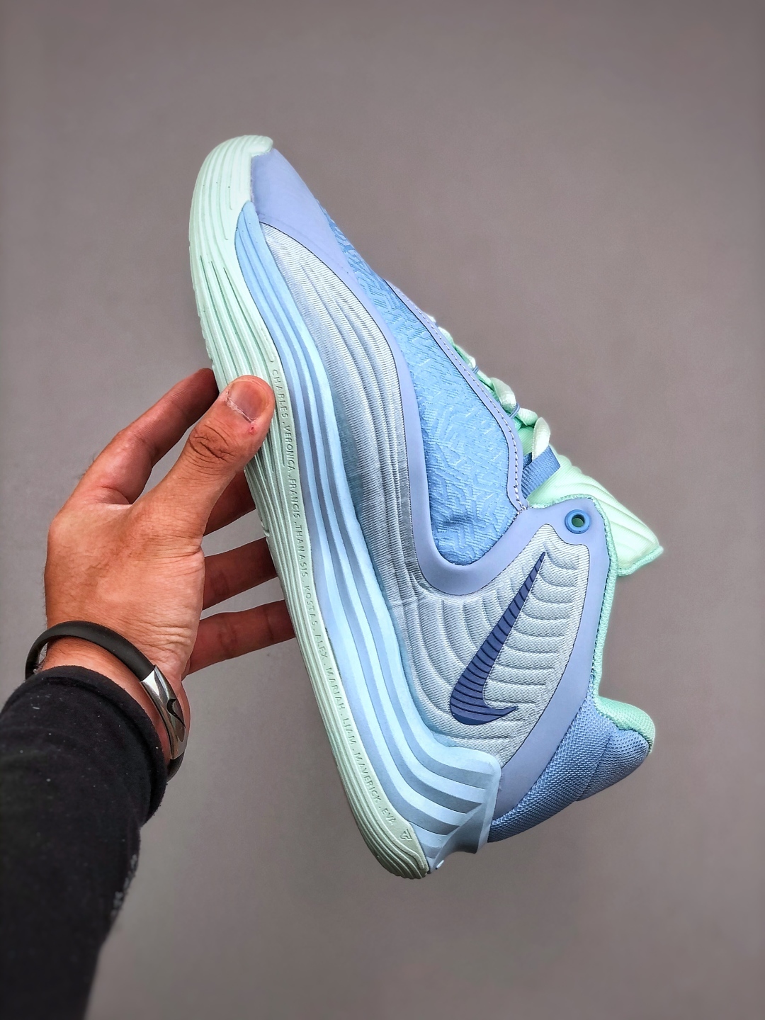 cmp_i1750708486968_5895_0_1