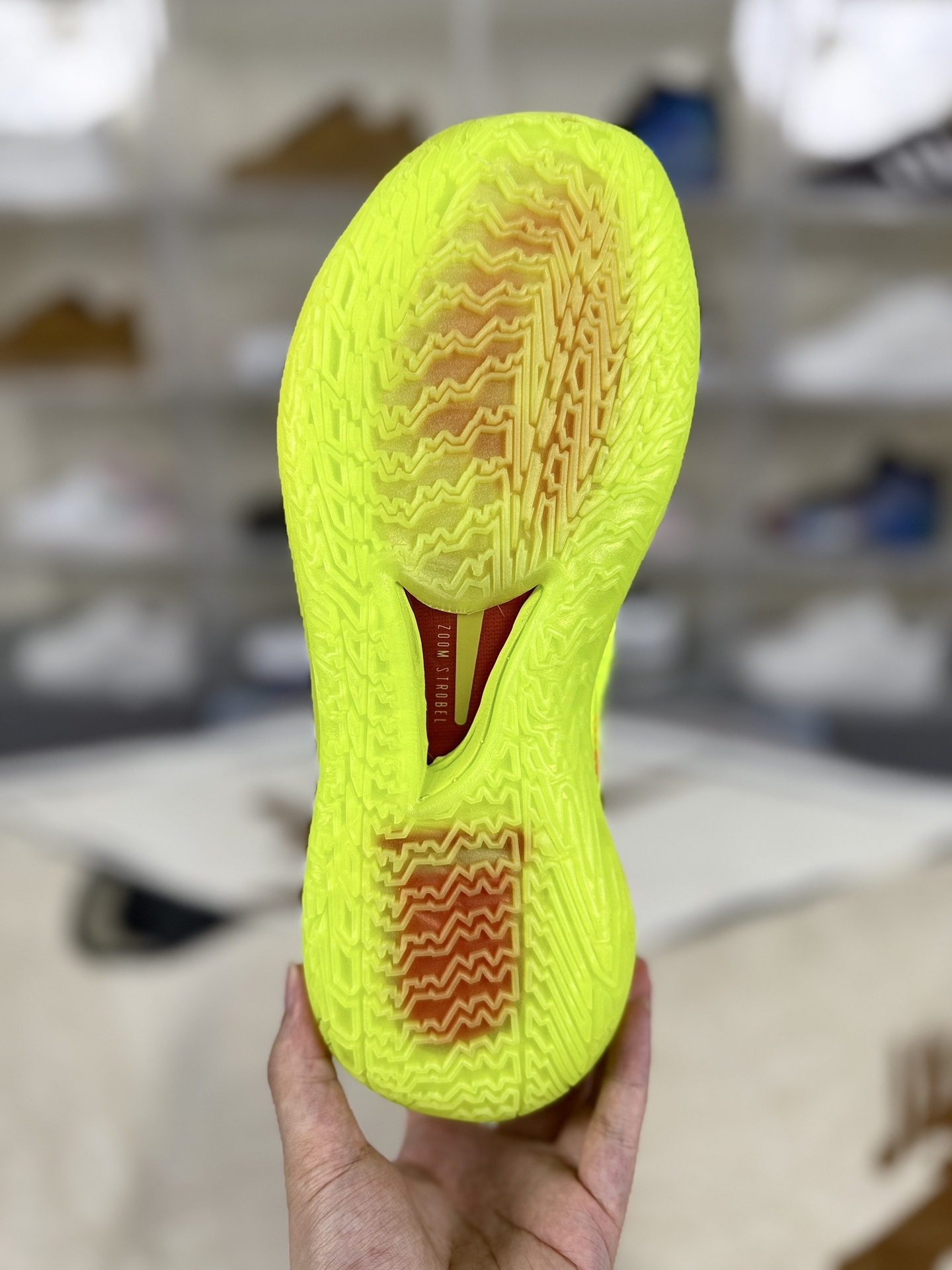 i1760558531168_9671_0_4