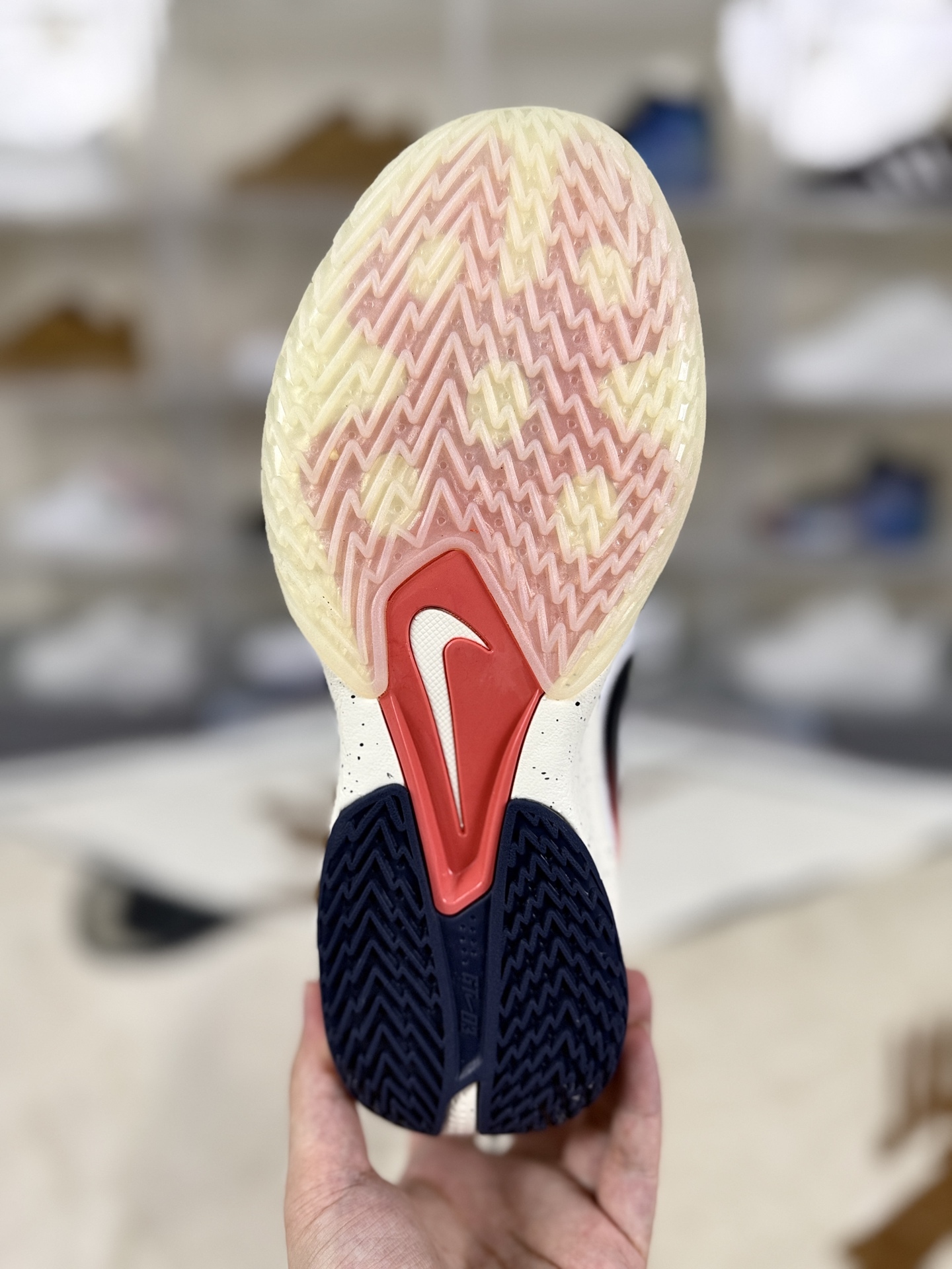 i1759951158639_9941_0_4