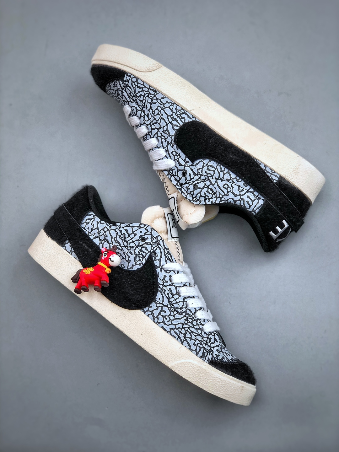 cmp_i1763840855459_1090_0_8