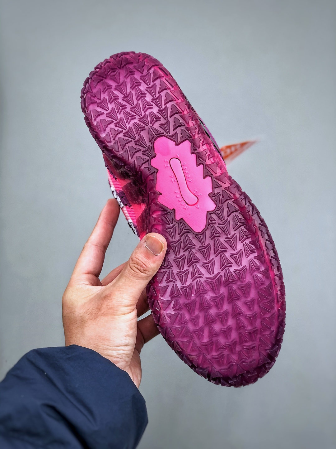 cmp_i1763673877056_4386_0_7