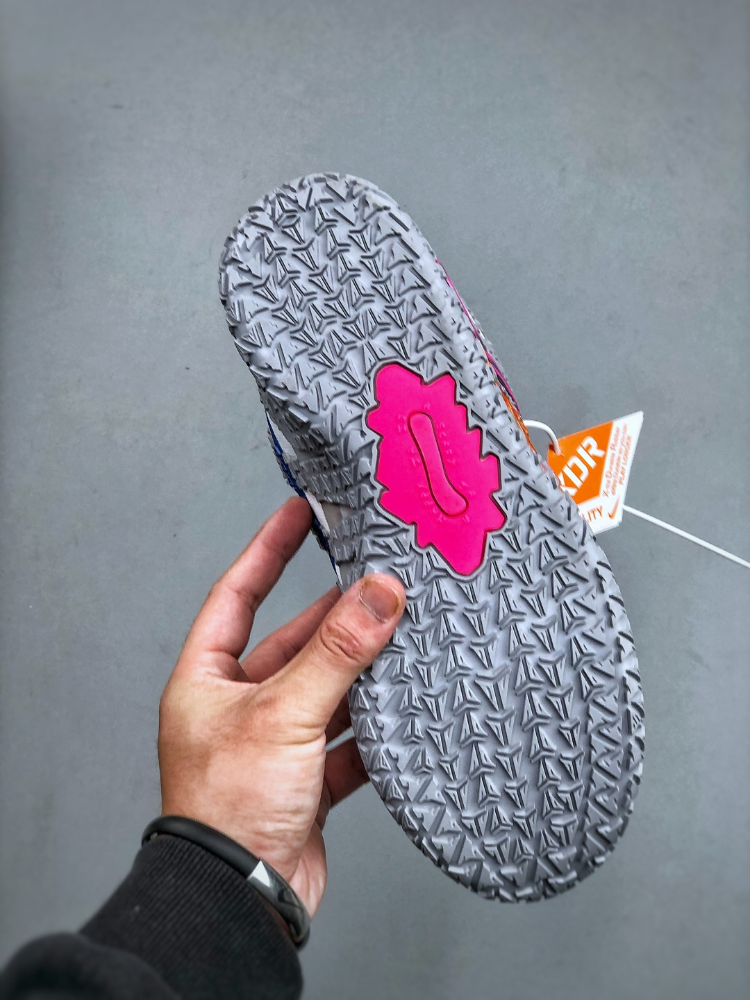 cmp_i1763405101147_9588_0_7