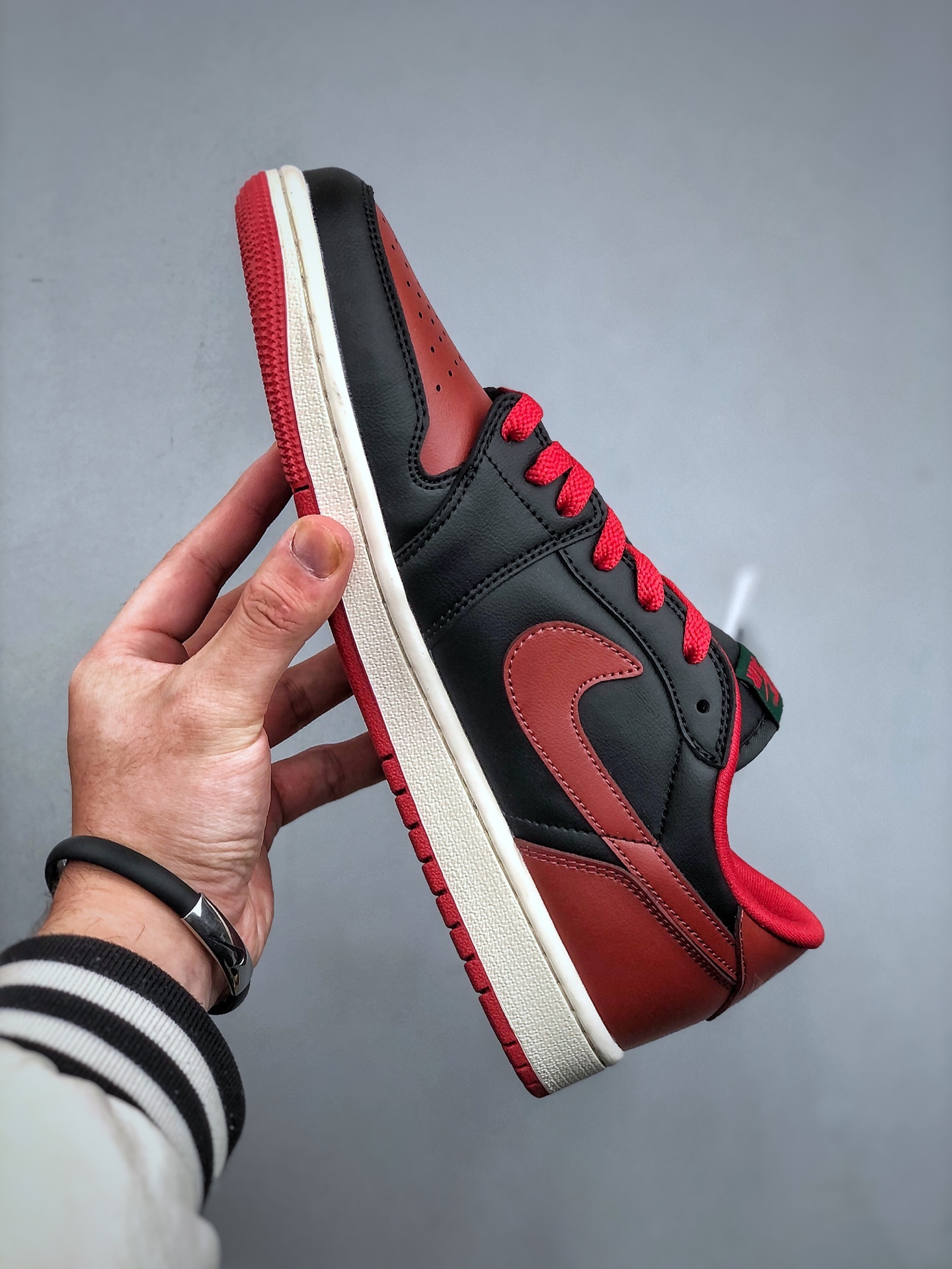 i1767650955985_9363_0_1