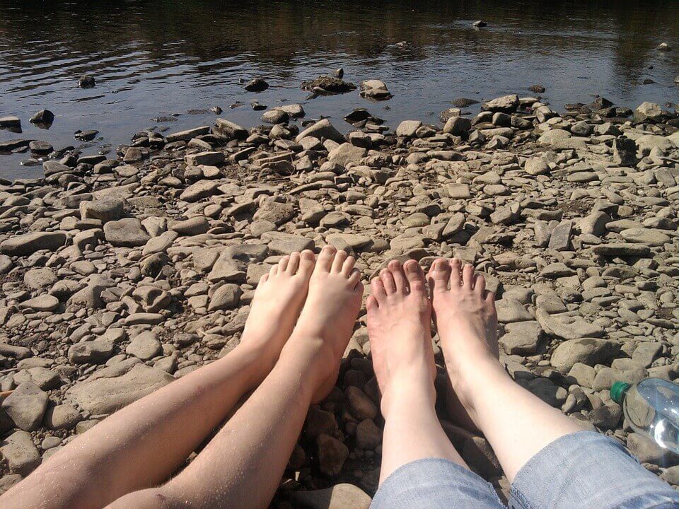 feet-617485_960_720.jpg