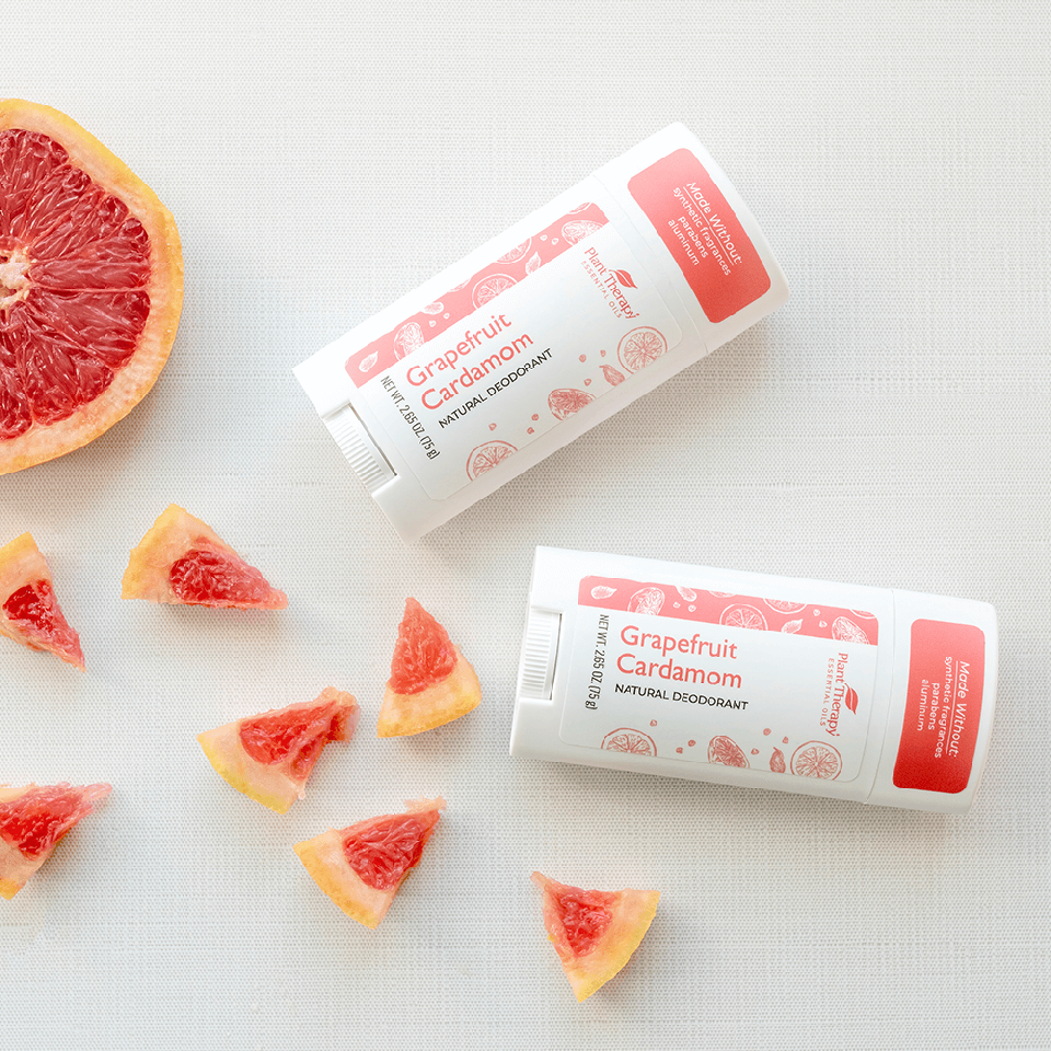 grapefruit_cardamom_natural_deodorant-lifestyle_960x960.png