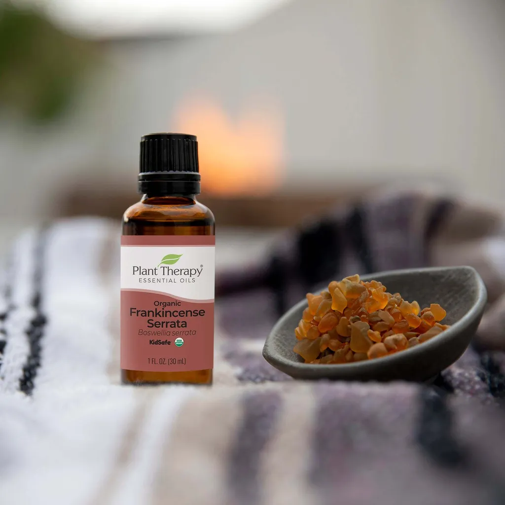 Organic_Frankincense_Serrata_eo-Lifestyle_1946x