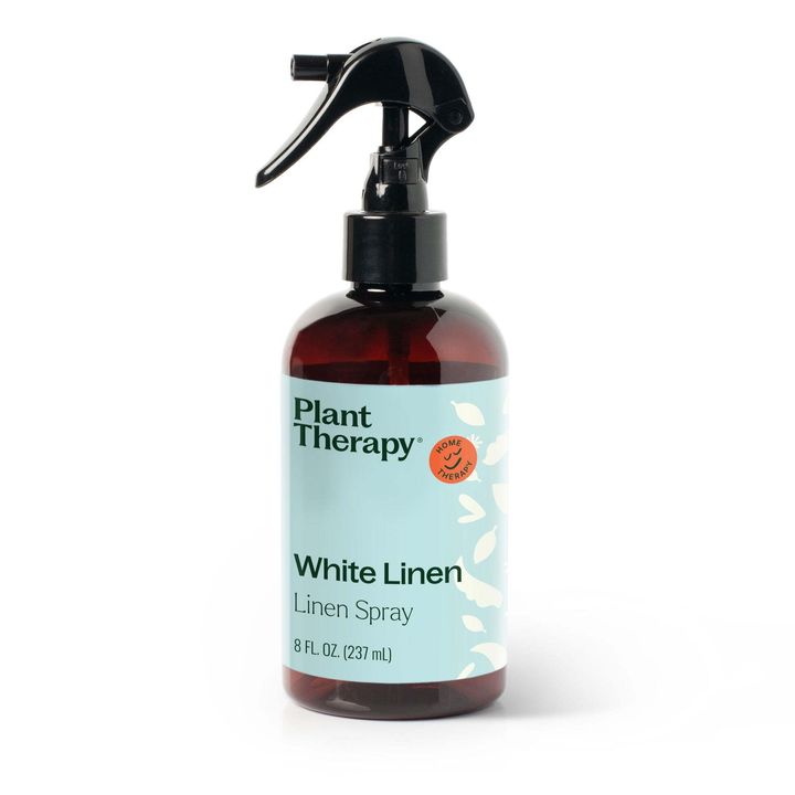 White_Linen_Linen_Spray-01_b6f9b8b6-efd3-4380-9252-ccb87954d33f_1946x