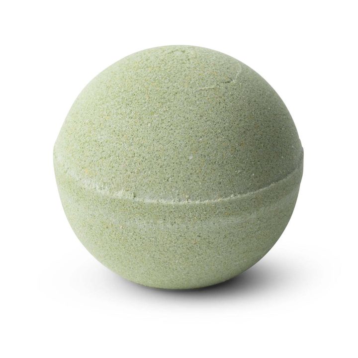 fg5658_bathbomb_lemonmyrtlescented_1400x