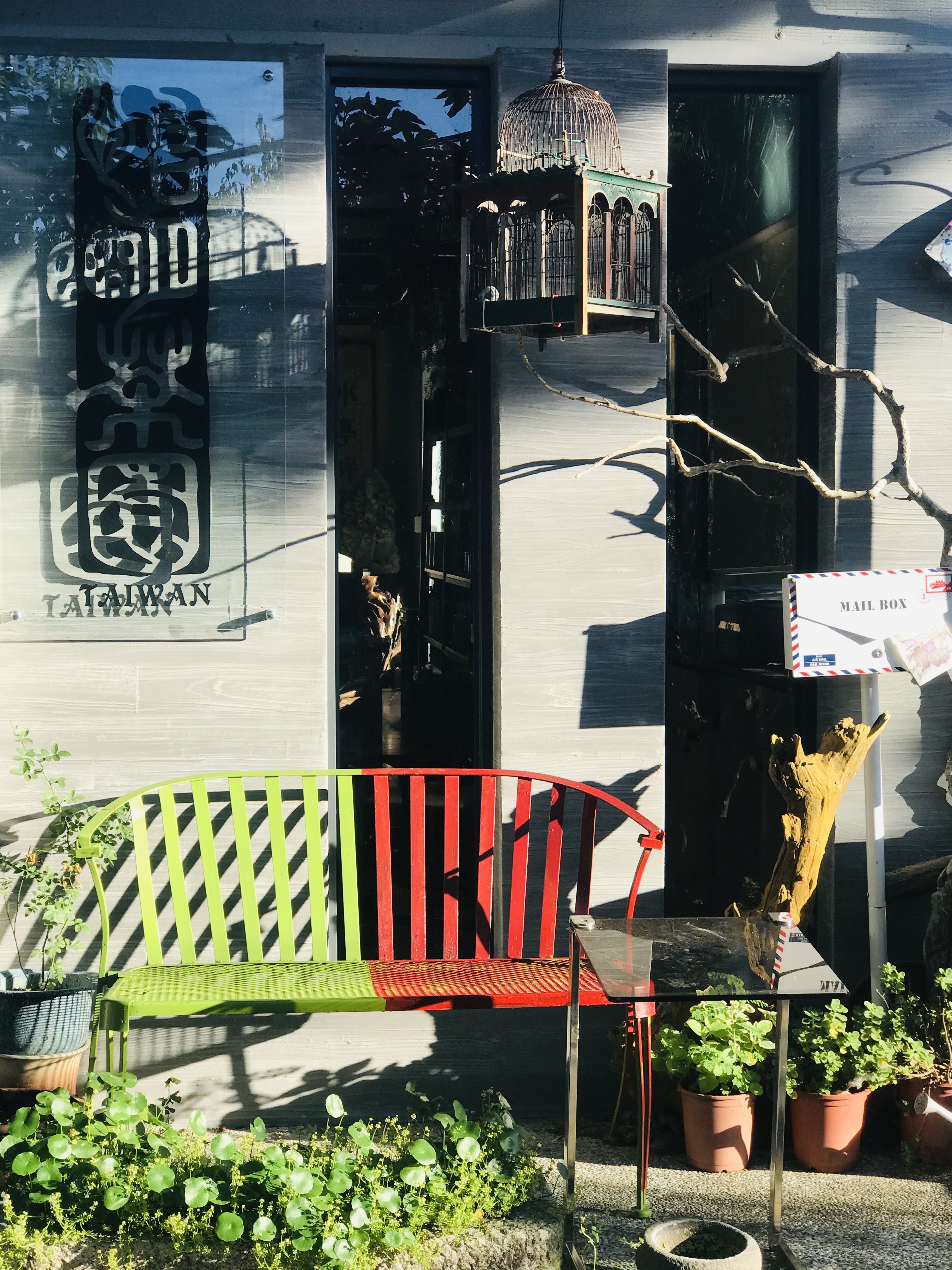 768440F9-F801-42EE-9F52-9EF7468C2203