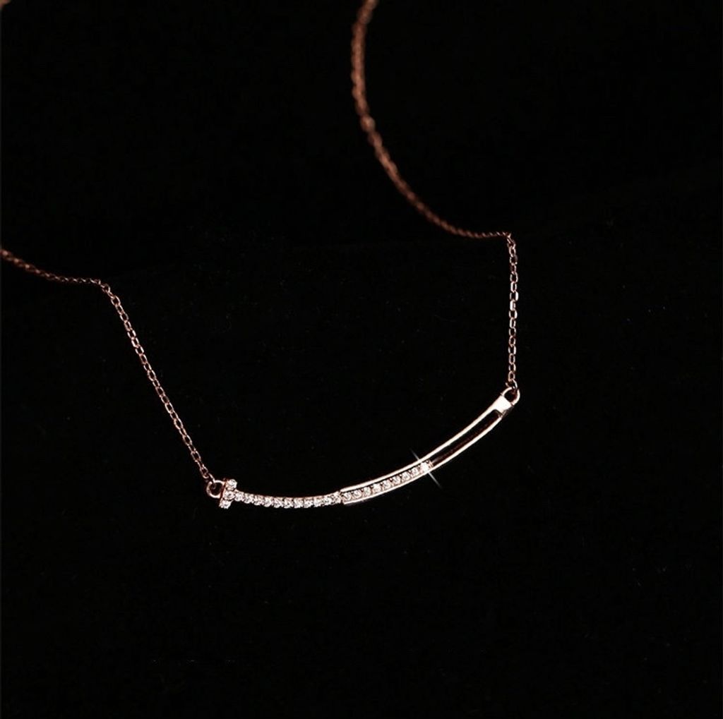 925 Sterling Silver Smile Necklace