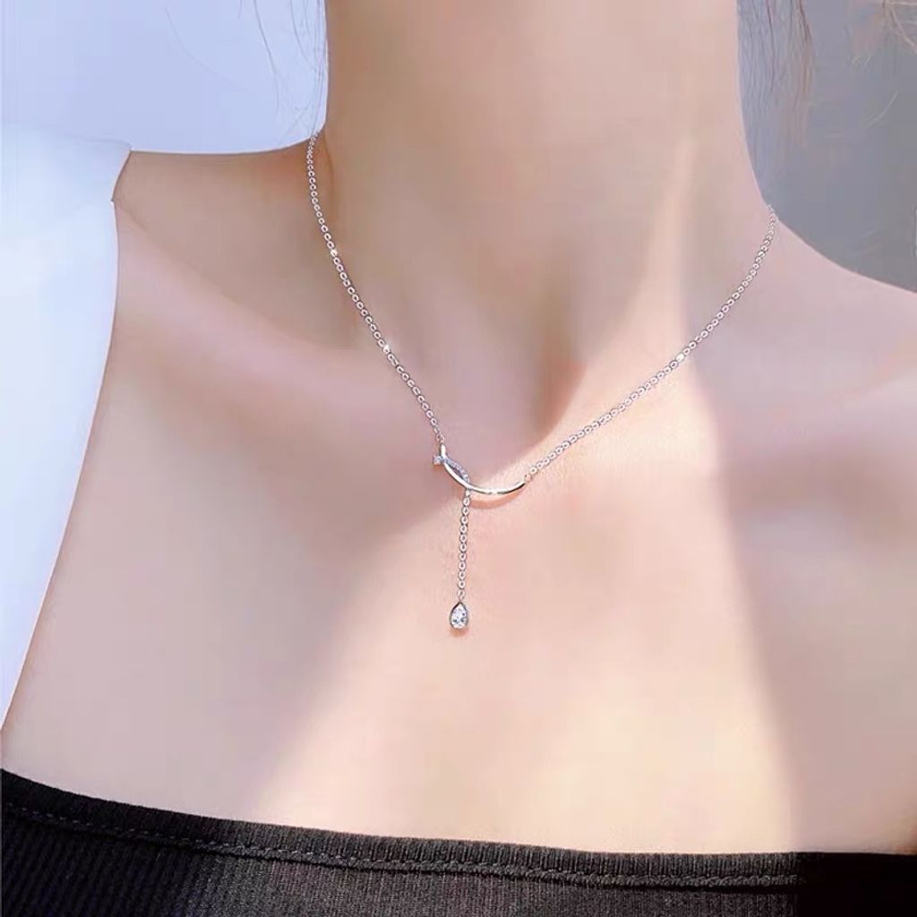 925 Sterling Silver Smile Necklace