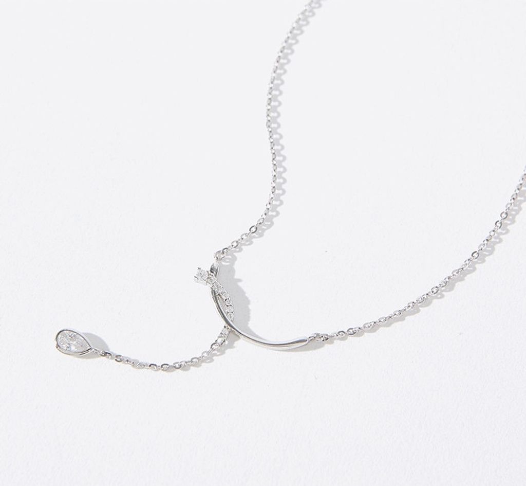 925 Sterling Silver Smile Necklace