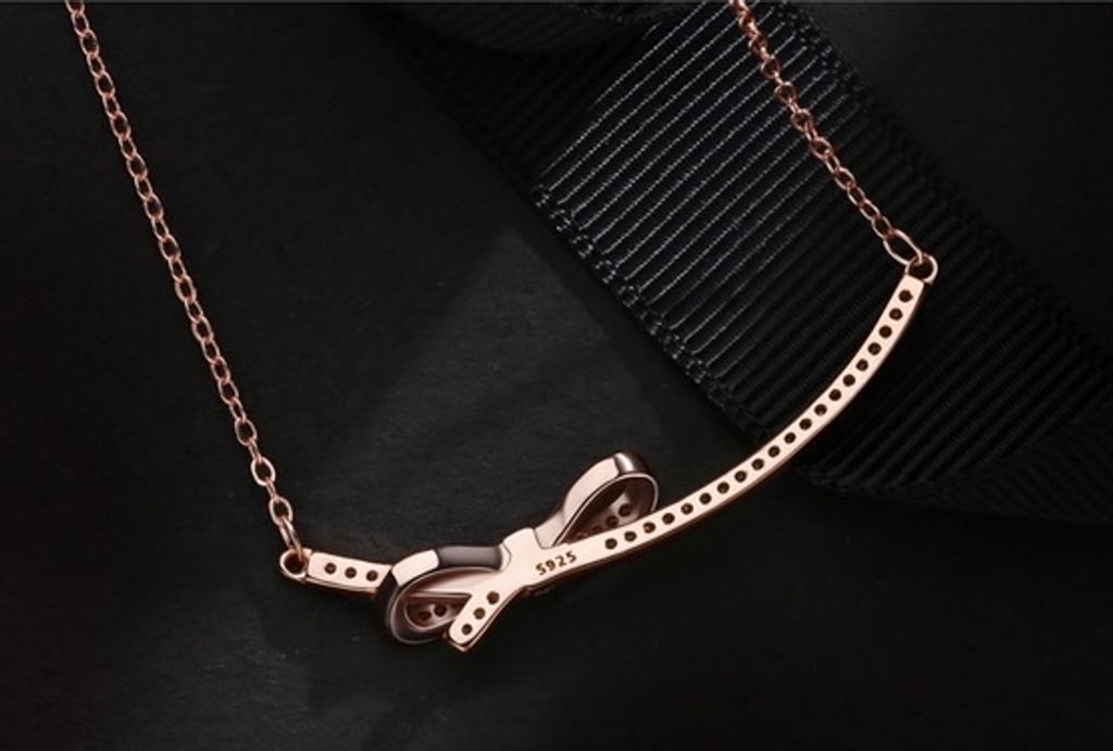 925 Sterling Silver Bow Necklace