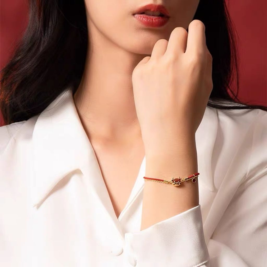 925 Sterling Silver The Cow Bracelet