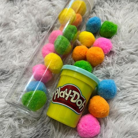 Pom Pom with Playdoh