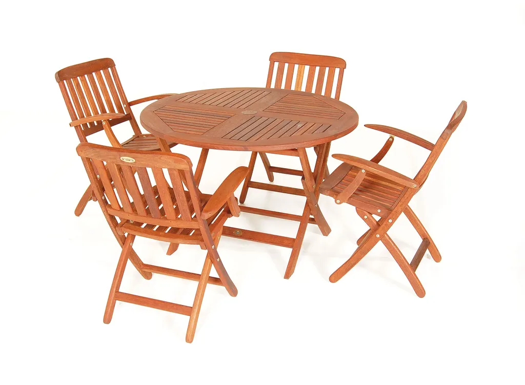 Girraween 1100 + 4 Pegu Chairs with arms-1.jpg