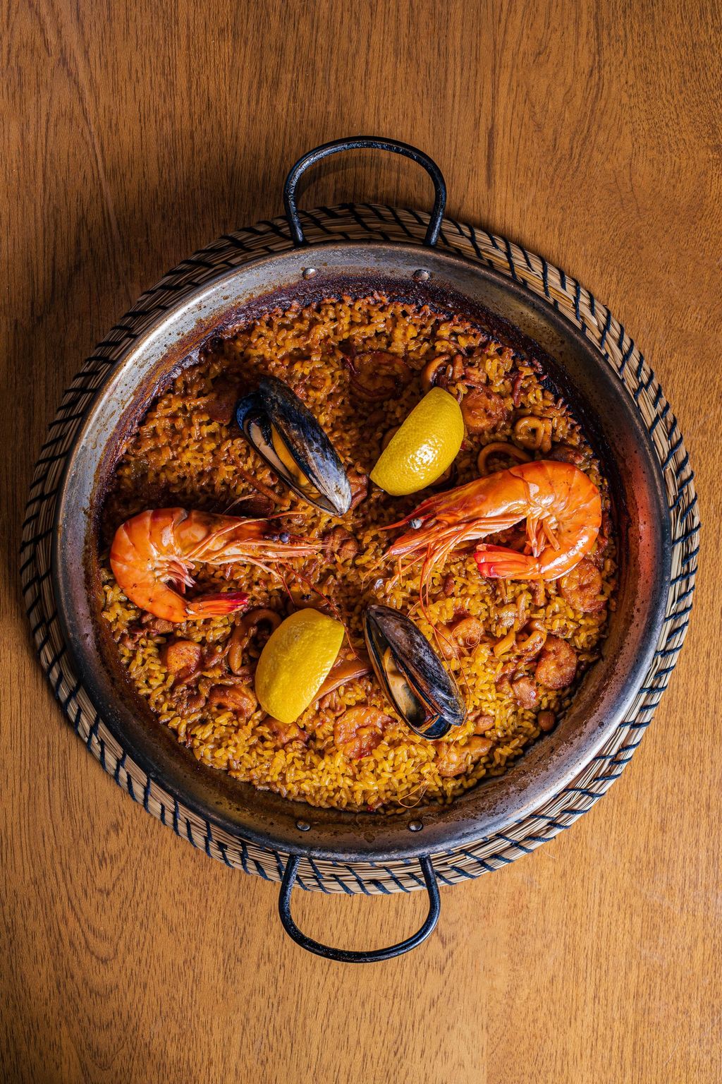 Paella Valenciana 2-min