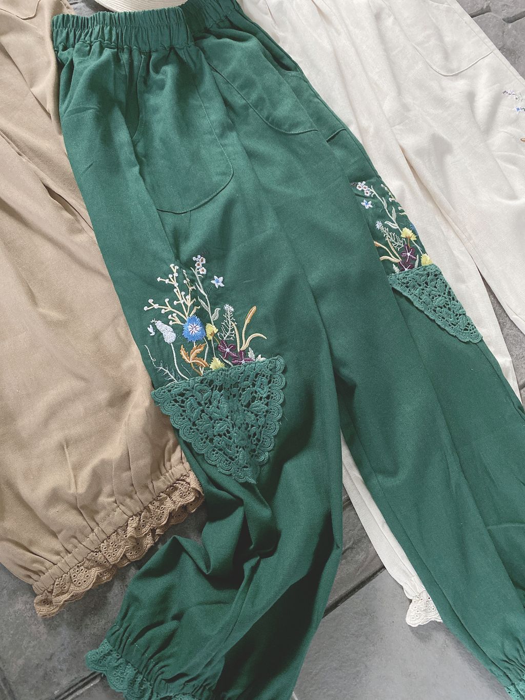 79B884AE-6F21-46C1-974F-A4337F1CB133