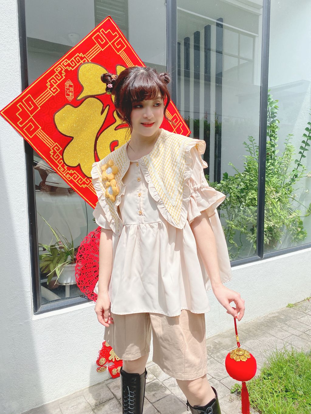 DB735B18-14E6-47CC-BDA1-92C66301F3EE