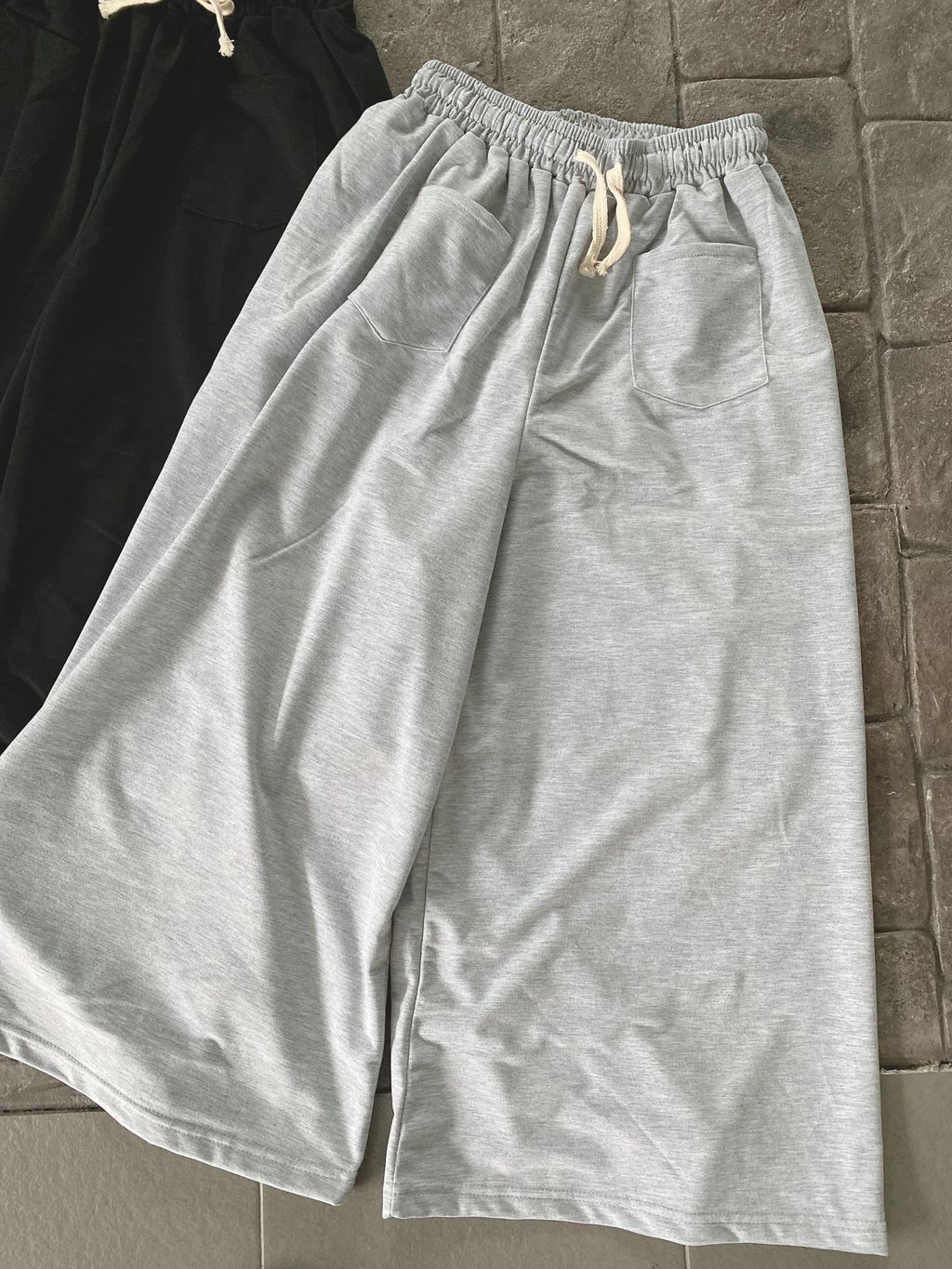 65540C97-1FDB-461B-BC3D-36346542C59E