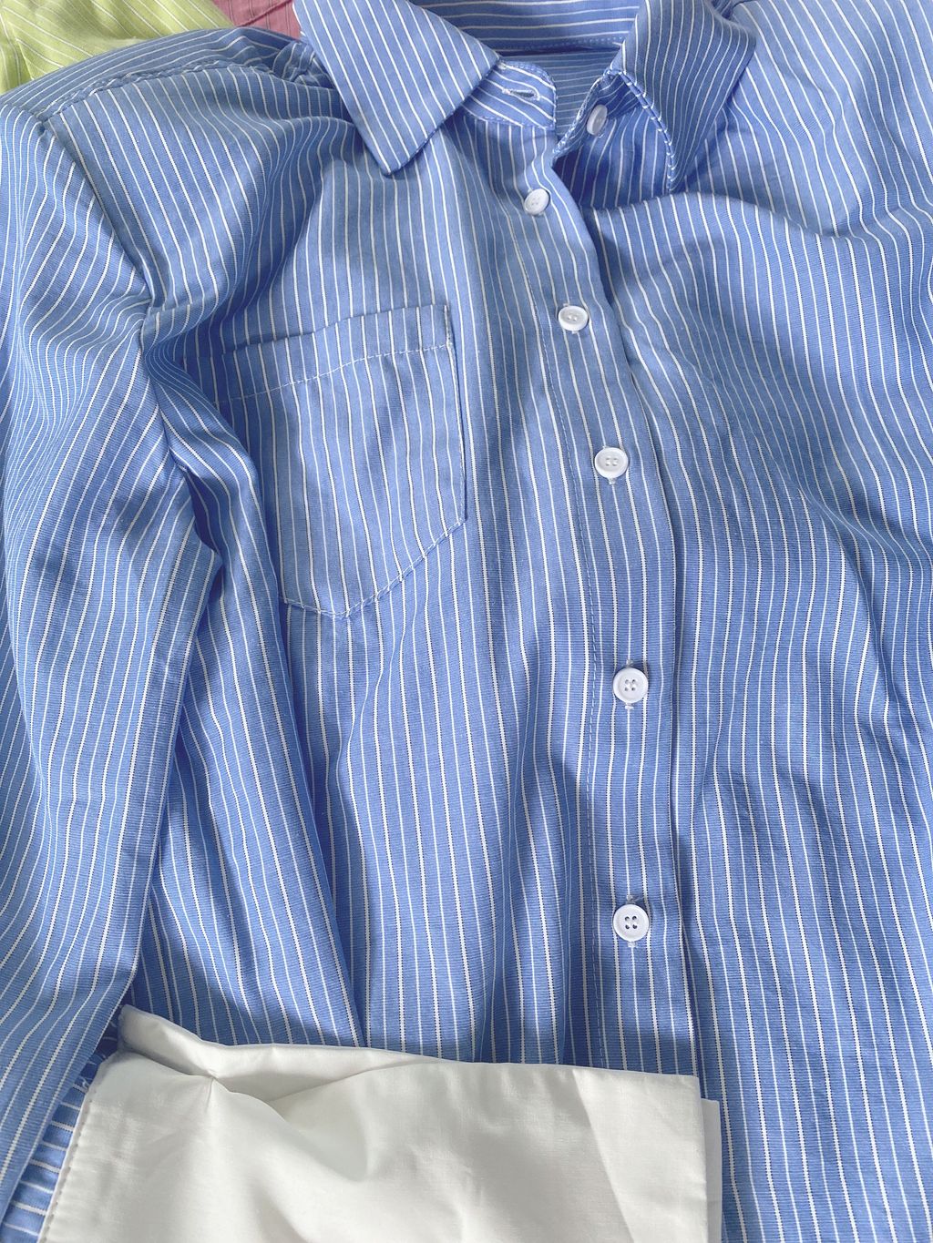 E5FCFBEB-1ED0-42A4-991C-23F09A6E9F15