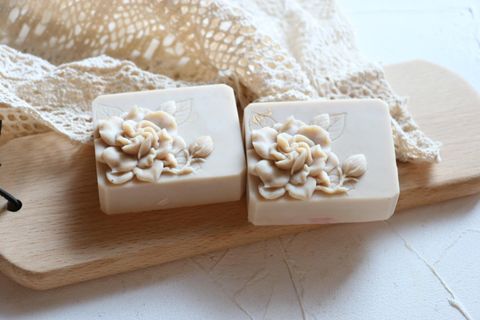 c922989a-7cf5-4775-8a5b-1829d8045766