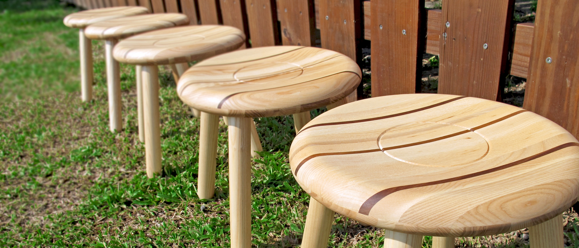 美雅家具 | Chocolate Stool