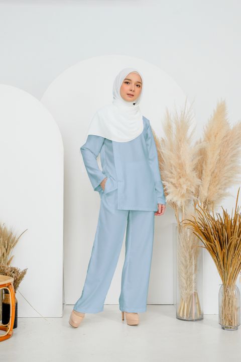 LIGHT BLUE TAMBAH01.jpg