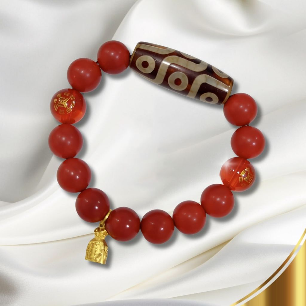 photo_6215229367567191483_y