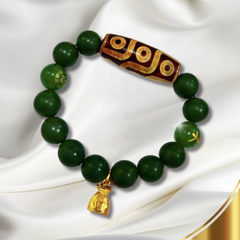 photo_6215229367567191484_y