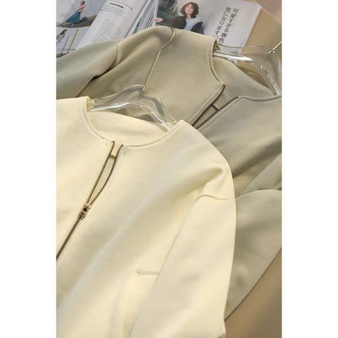 C8CC54E2-7B97-4525-9BED-5EC5E0041273