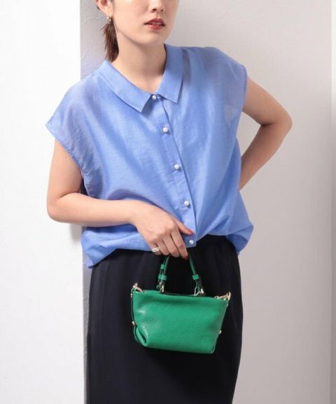 FFF8FF2E-8107-46DB-A201-6B94E76AD771