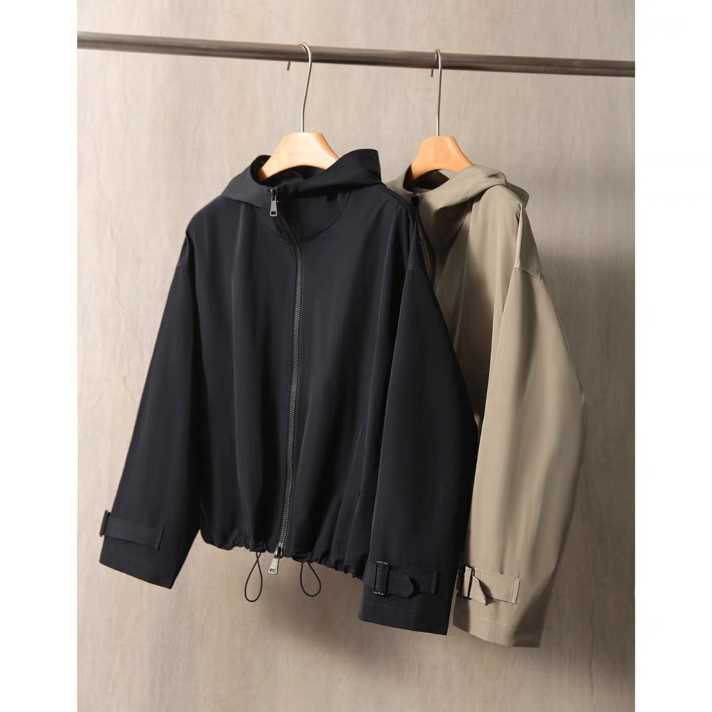 AA3E22D0-5CC3-40F7-B732-1109E7C43B55