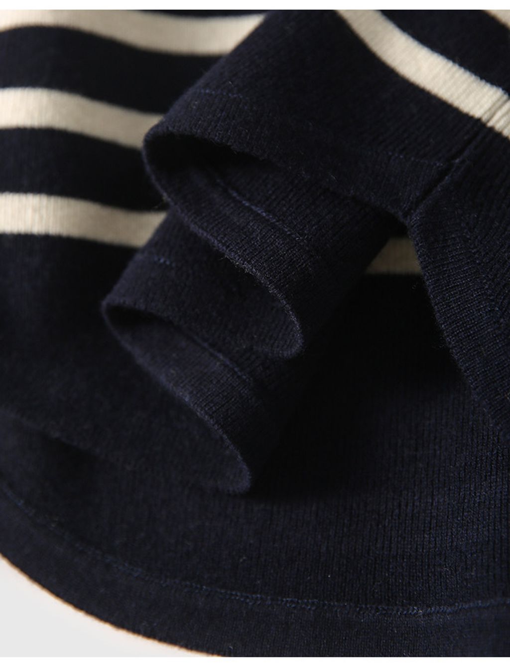 1C751B3F-C8AF-40E4-B618-288D20B1380C