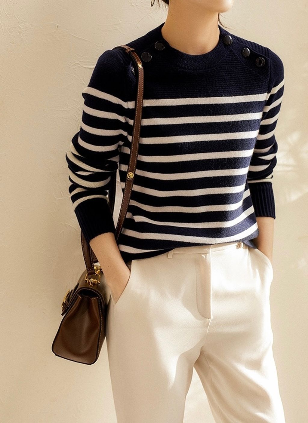 A3C97049-A55A-4D7B-9162-D525C4DF464C