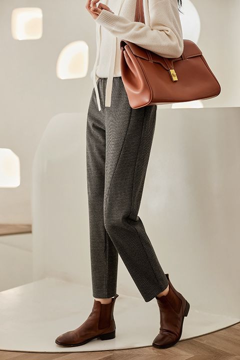 167FEB31-19D7-43B4-890B-FE4F6988E3A6