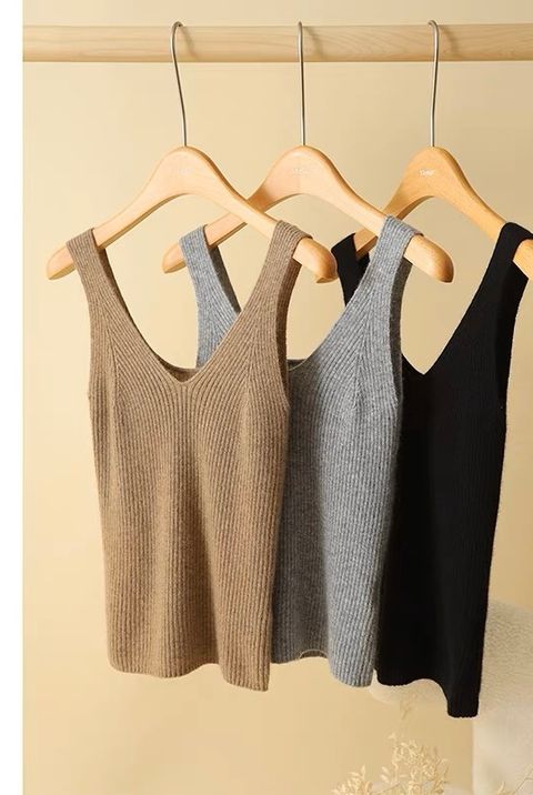 1178C65F-11D7-4000-A22B-8DF228EDB6D0