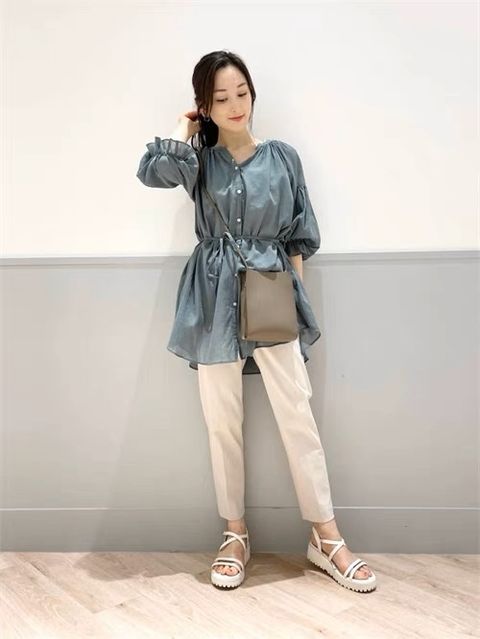 F1EBB9D7-26FD-4E09-B5DC-7DE75D60CA95