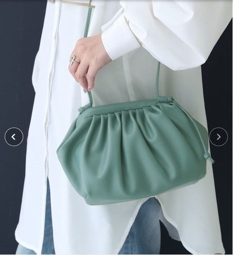 57869AE8-698F-49B4-A09E-E39A04DCA039