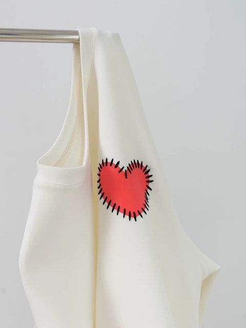 812DE5DC-34D4-41CC-B866-DBAC87691386