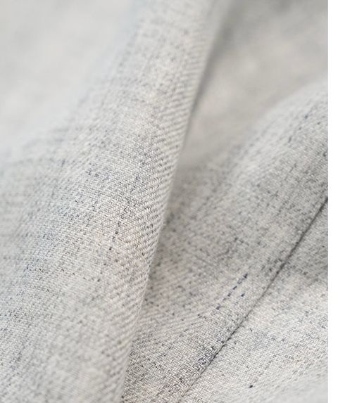 9665F647-4B50-42E7-9E33-73BFA8426E12