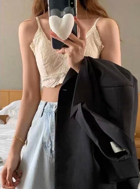 C26F4F36-5057-42A4-9F42-A561272FD503