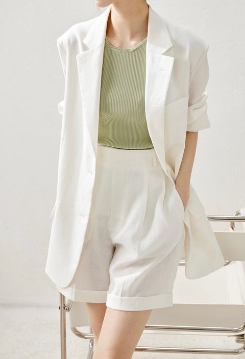 A1D8A6E8-D863-4ADA-9D62-E74304C3D421