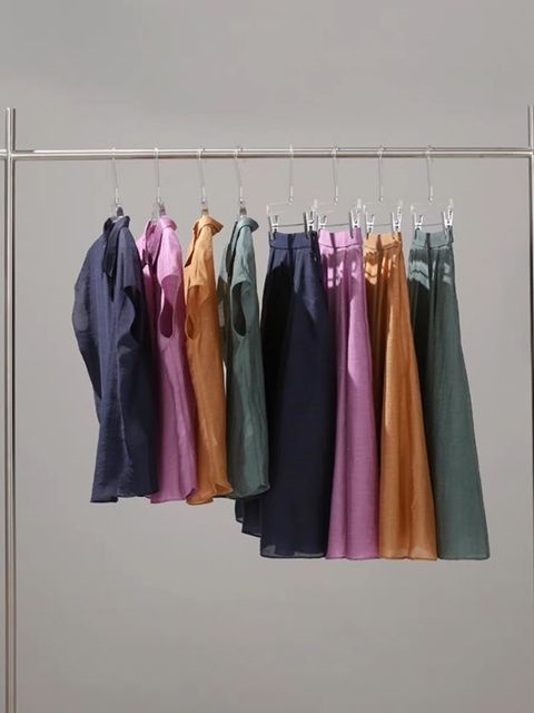 D8856EE3-437D-45A5-8FEE-081EC2587F20