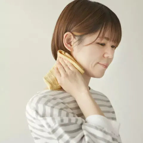 5220DFF3-0CF3-408E-B826-2969DAC21F06